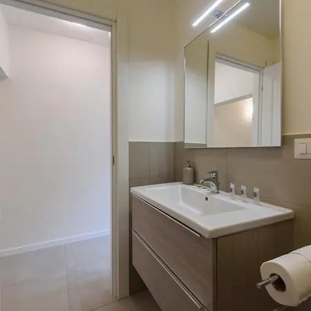 Napoleone - New Near Historic Center *