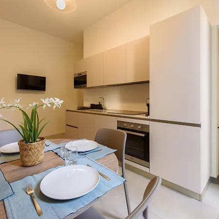 Napoleone - New Near Historic Center *